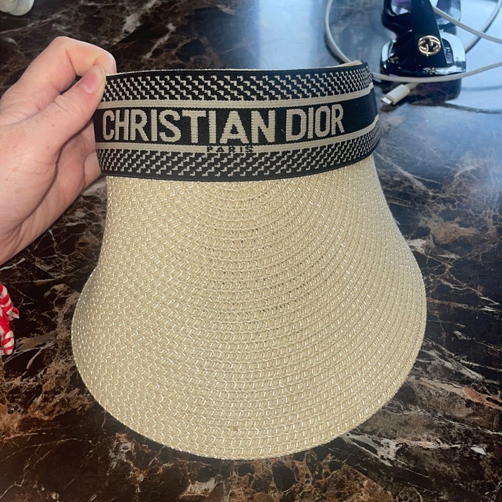 Women’s sun hat